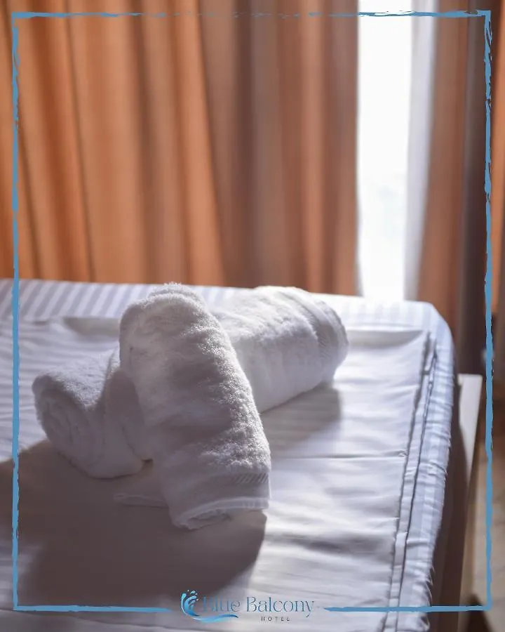 Blue Balcony Hotel 골렘 알바니아